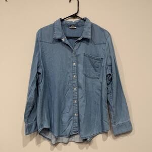 a.n.a Chambray Button Down